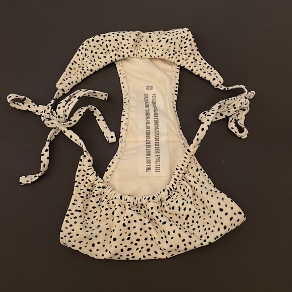 Xhilaration black and white polka-dot bikini bottoms, size M - Picture 3 of 3